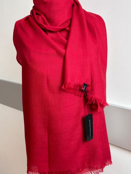 Нов разкошен шал Massimo Rebecchi в наситен малиново червен цвят