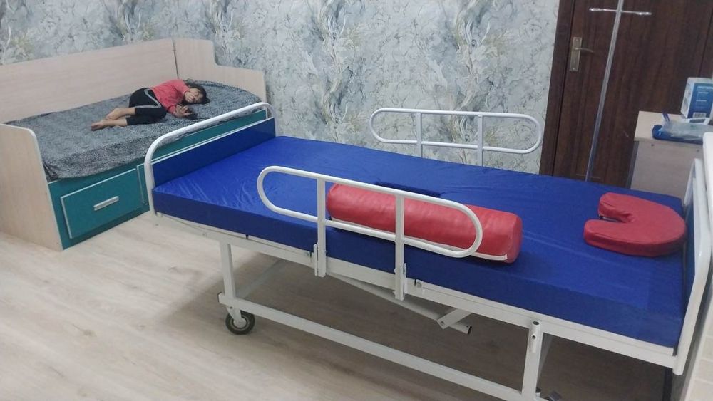 Медицинская реанимационная кровать аренда 500 000 продажа для инвалидо