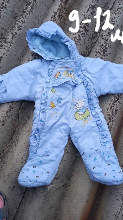 Отдам даром детские вещи