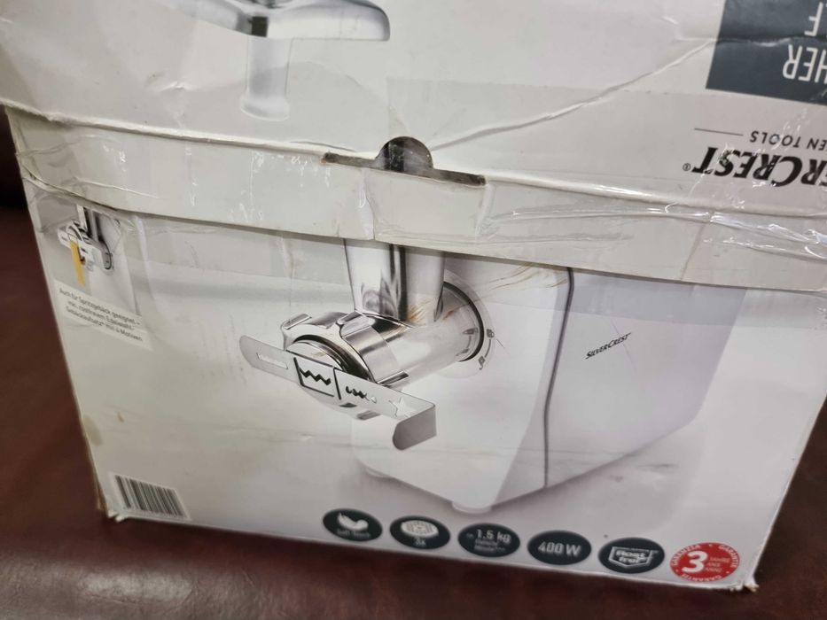 Електрическа месомелачка 400 W