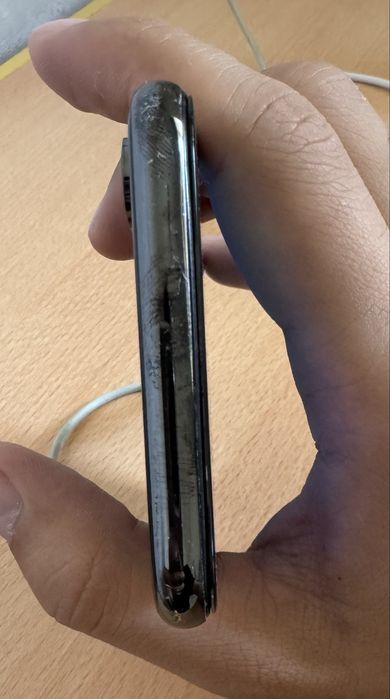 Iphone x 64 gb qora