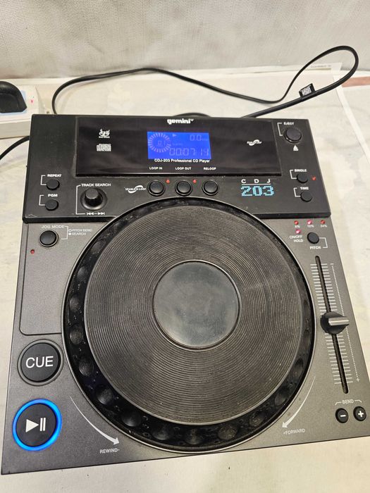 Gemini CDJ203 mp3 outdoor