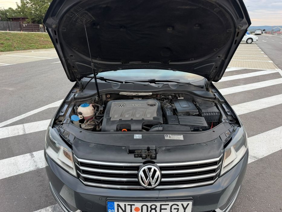 VOLKSWAGEN Passat 2013 — imagine 5