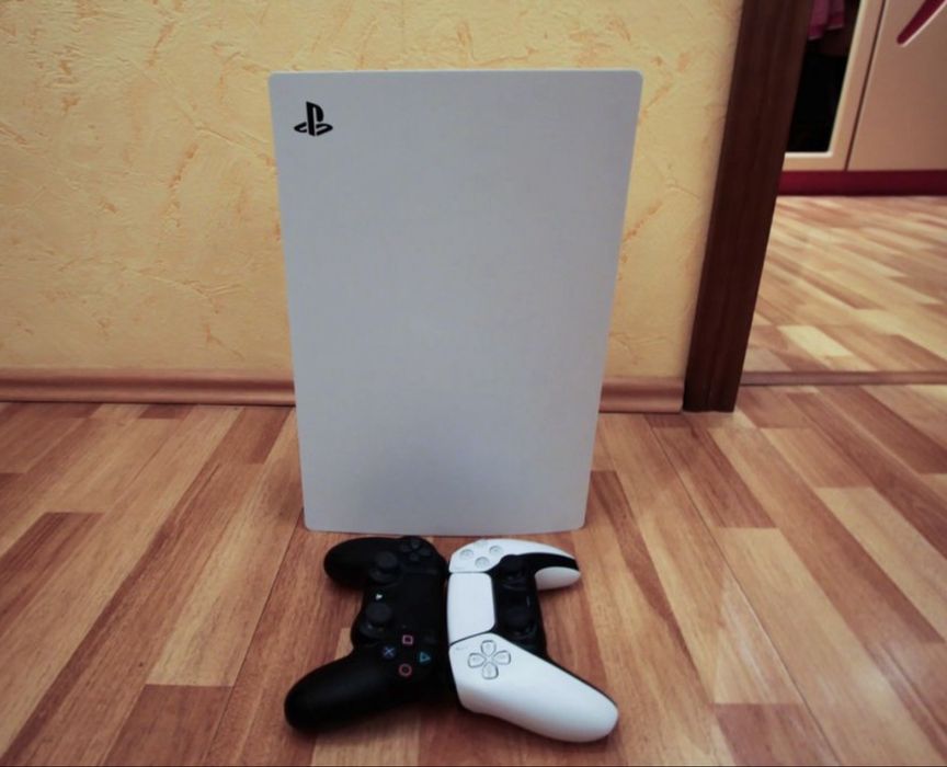 Продается Sony Playstation 5