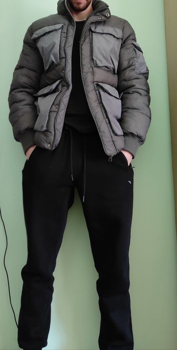 Зелено леко яке с 8 джоба