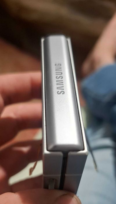 Рамка samsung galaxy flip 6 корпус серый
