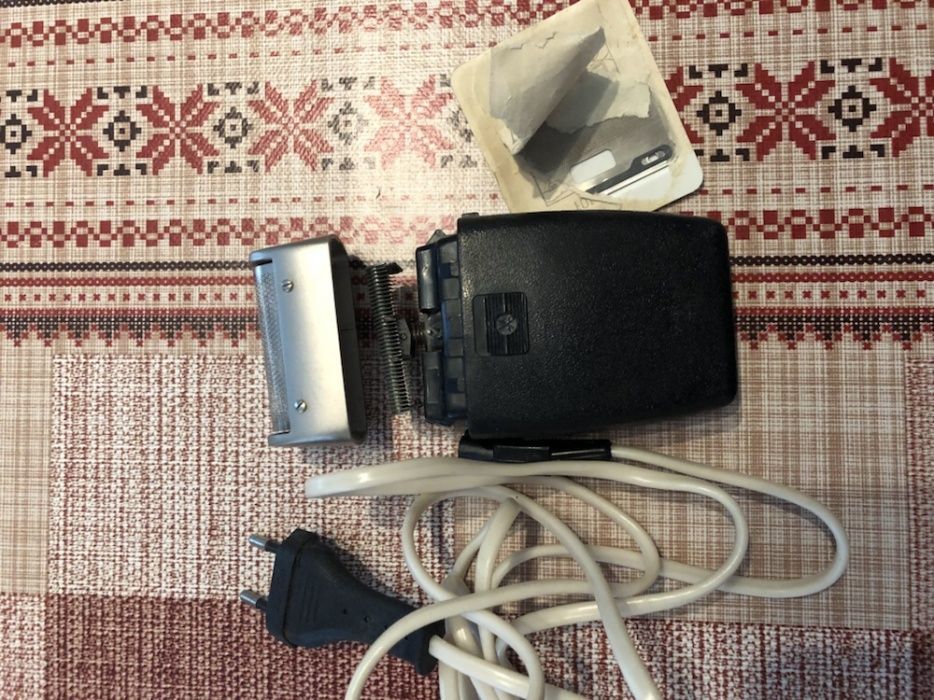 Vând aparat de ras rusesc an fabricație 1986