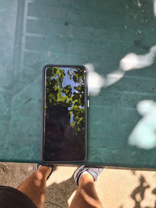 Vând Samsung  Galaxy