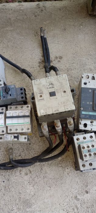 Siguranțe electrice automate