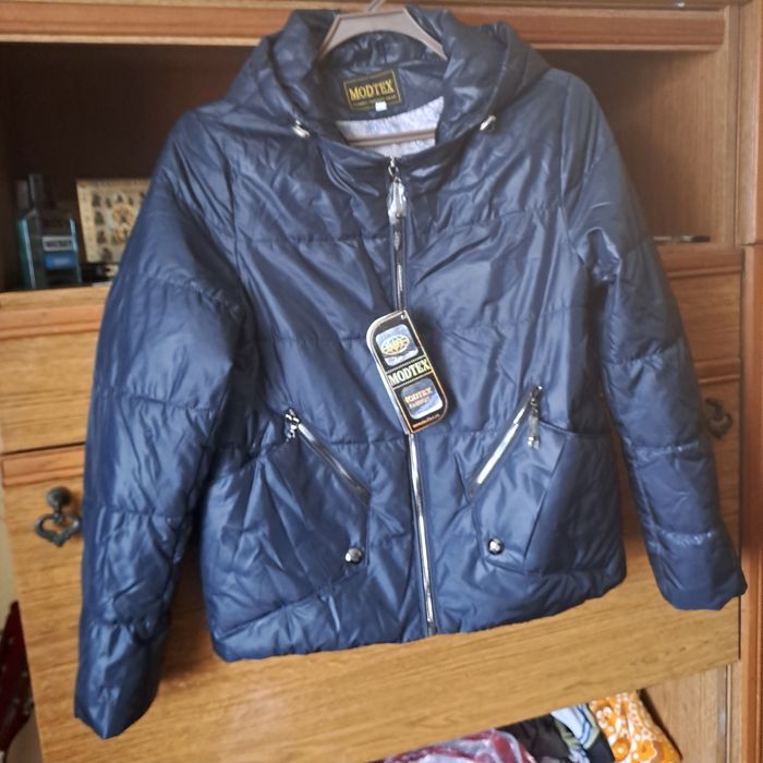 Куртки осенние ,весение