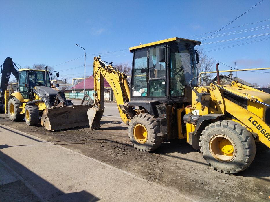 Услуги экскаватора погрузчика 3в1