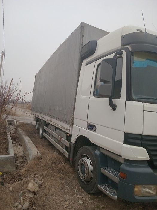 Mersedes 2002 yil holati yahshi