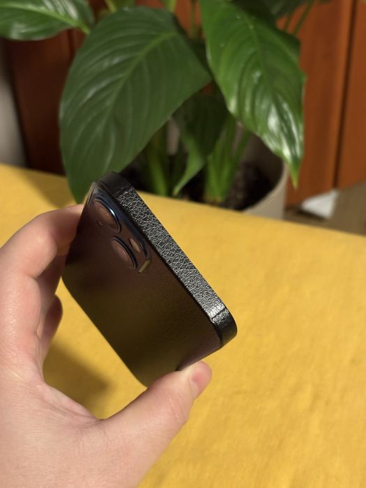 Iphone 13 только акум меняли