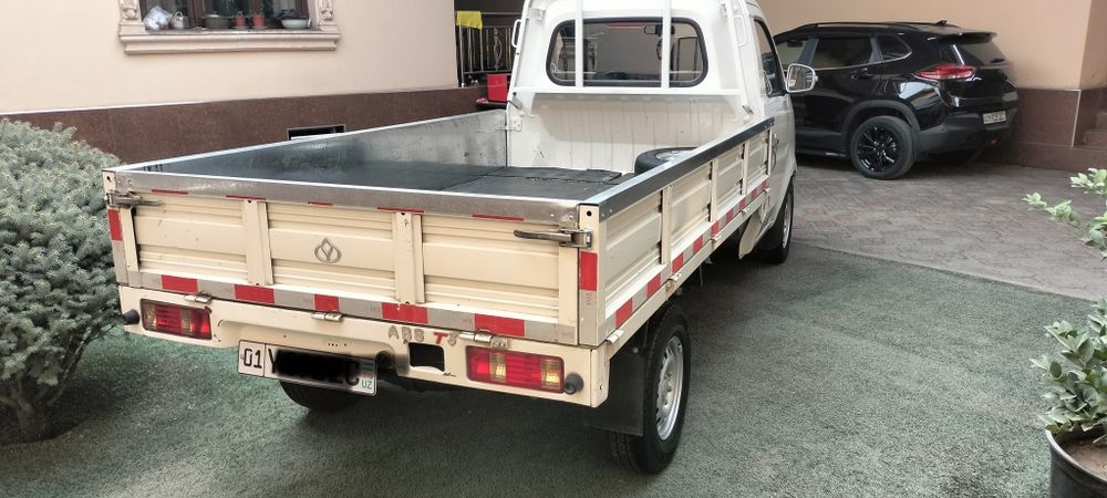 Changan t3 varyantga beriladi TOSHKENGA pasi oqila