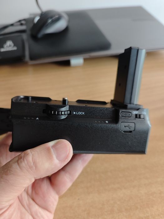 Vand PATONA Premium Grip cu Telecomanda pentru Nikon Z6II Z7II