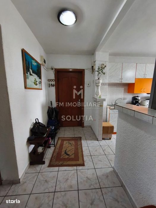 Apartament 3 camere decomandat │Republicii zona SRI│etaj intermediar