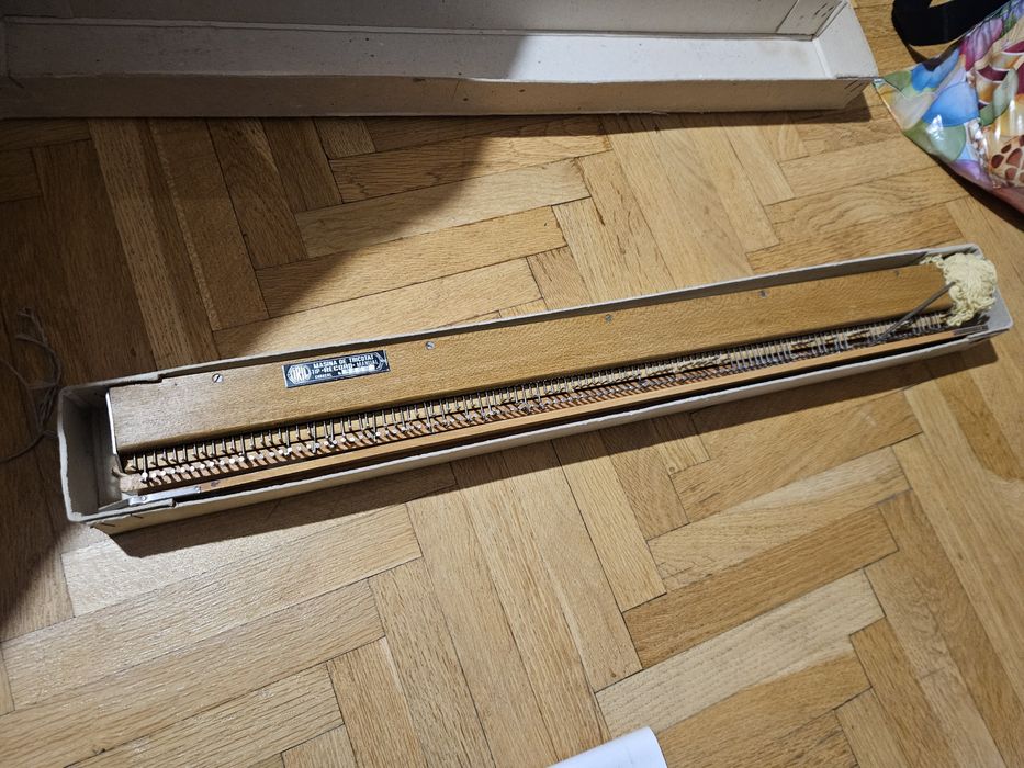 Ретро ръчна плетачна машина „Record“ – Пълен комплект с кутия и упътва