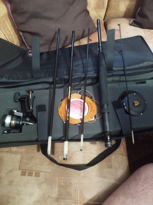 Въдица мухарка...