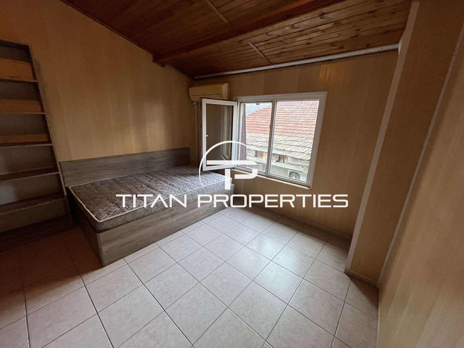 Дава се под наем Къща в Варна, Цветен квартал - 50 кв.м за 400 € - Снимка #3