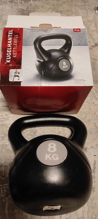 Уреди за тренировка-гира и тежест 8 кг