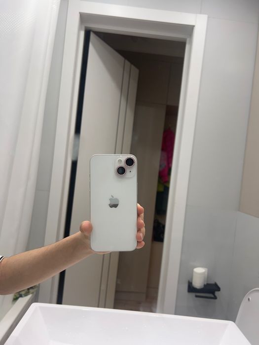Айфон iPhone 14 белый