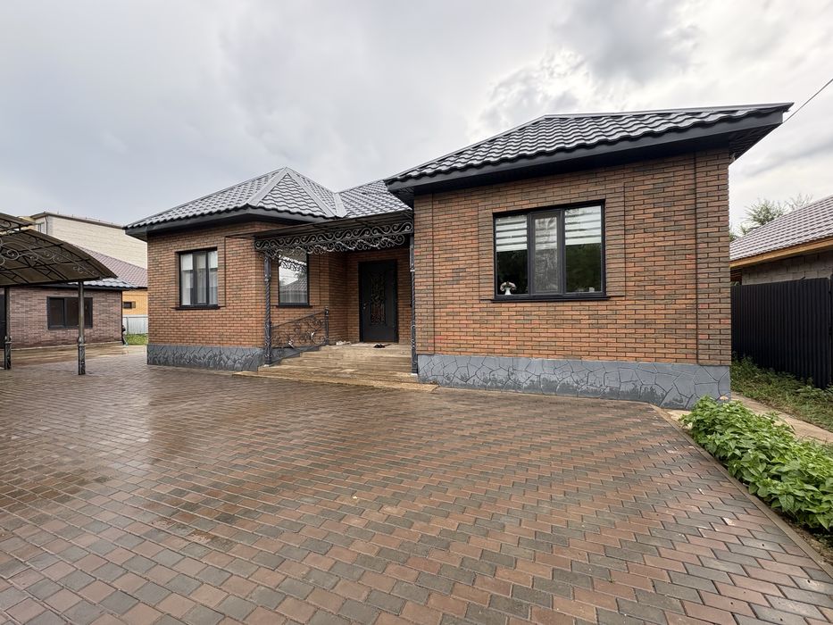 Дом новый 8 соток