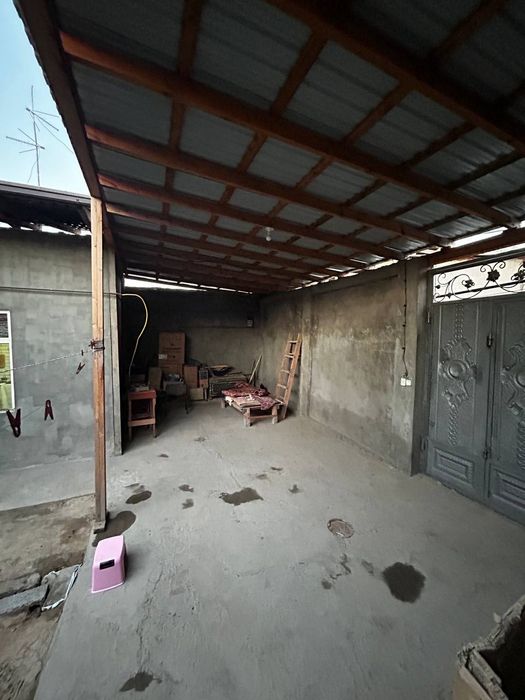 Nazarbek uy sotiladi almashtiraldi