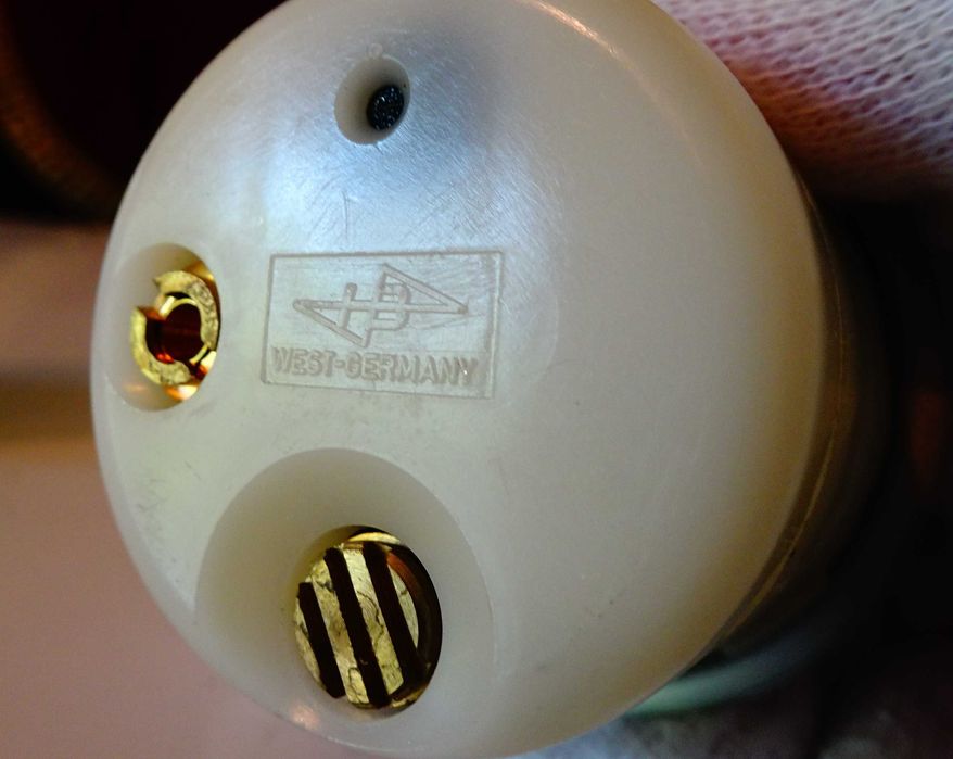 Настолна запалка от калай HB,W.Germany,перфектна.