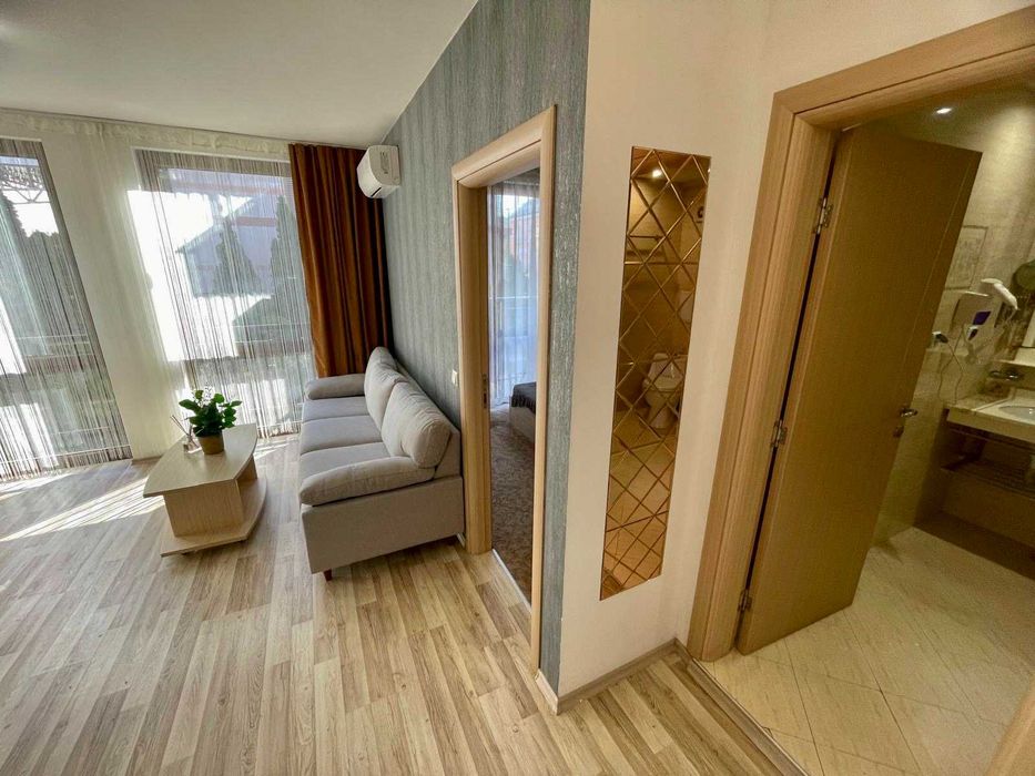 Продава се Двустаен апартамент в к.к. Слънчев бряг - 42 кв.м за 1855 €/кв.м - Снимка #4