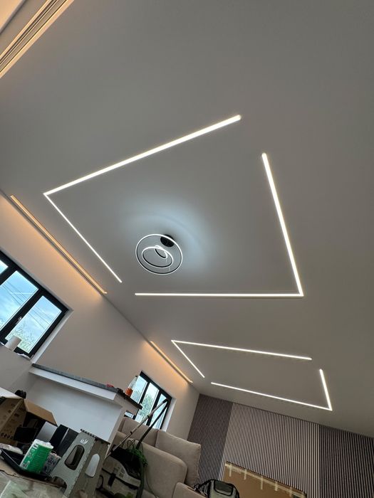 Tavane extensibile barisol cu iluminare LED