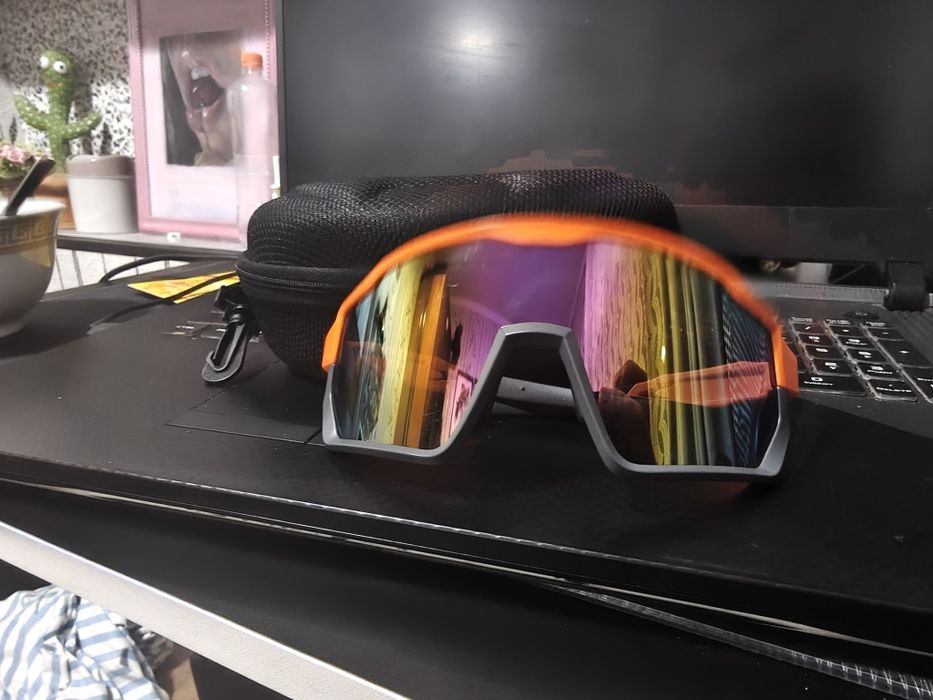 Продам очки для велосипеда..