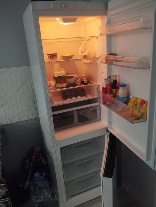 Продается холодильник
