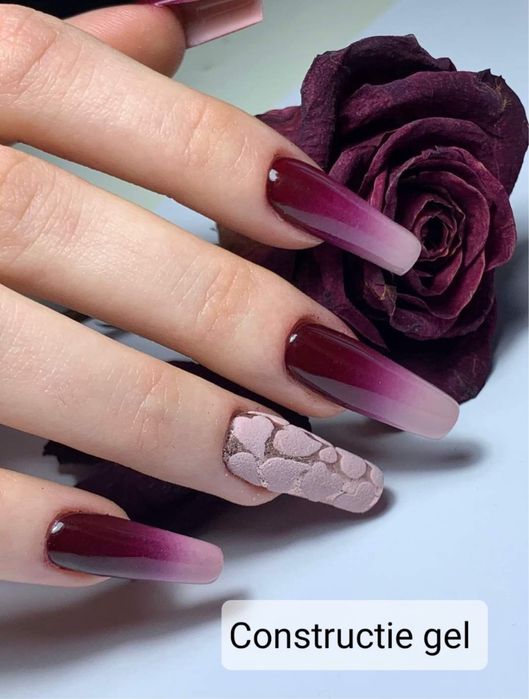 Unghii cu gel,Pedichiura,Pensat sprancene.Zona Complex!