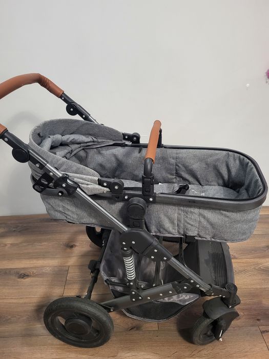 Продам коляску трансформер