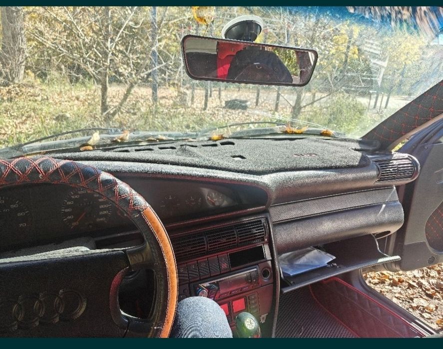 Продается Ауди 100с4