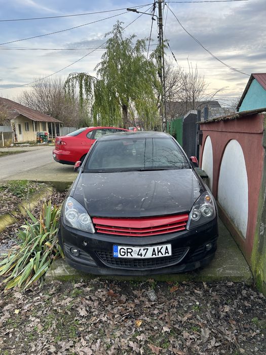 Dezmebrez opel astra H GTC