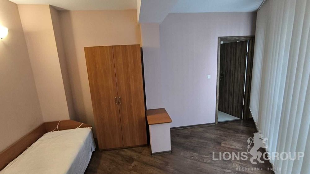 Дава се под наем Четиристаен апартамент в Варна, Погреби - 120 кв.м за 714 € - Снимка #13
