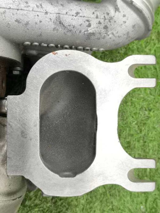 Турбина Genesis GV70 (б/у)