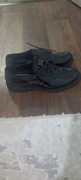 Продам новые мокасины