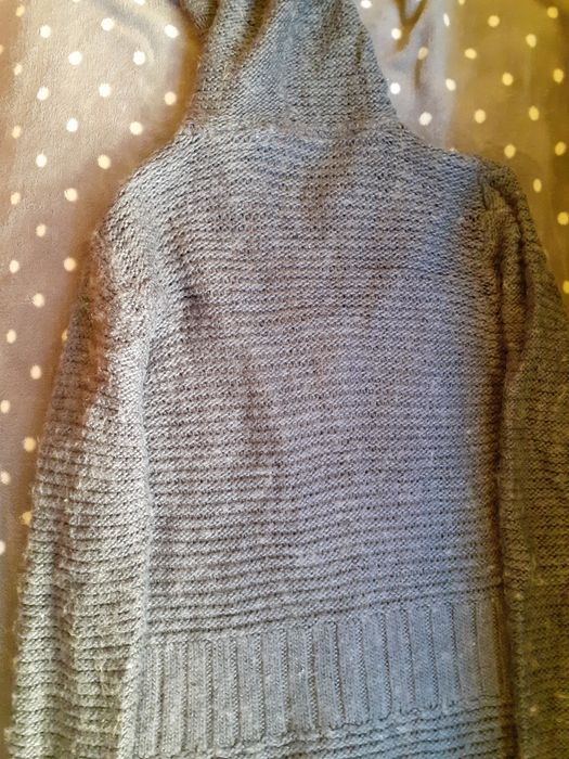 Cardigan cu gluga H&M , nr. 38
