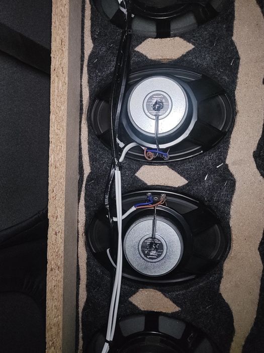 4kalonka usilitel sony X plod