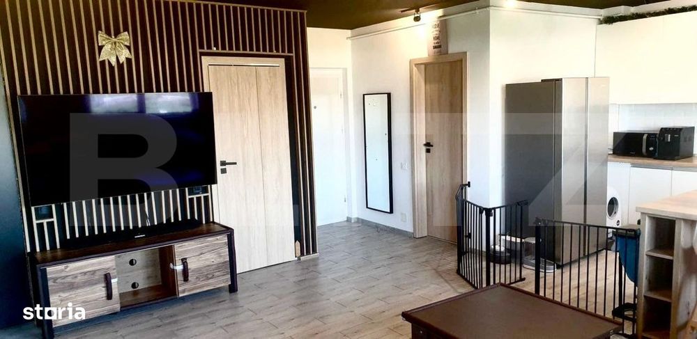 Apartament 3 camere, 71 mp, parcare, 2 bai, lift, zona Teilor — fotografia 1