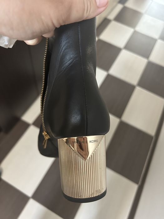 Botine/Cizme Michael Kors 41
