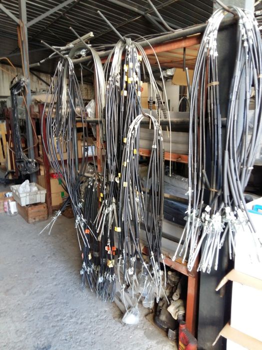 Авточасти едрогабаритни части за руски коли лада нива москвич и други