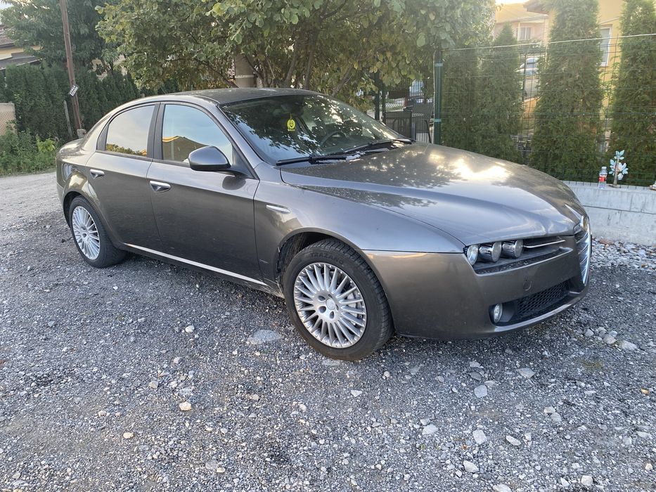 Alfa Romeo 2.4 JTD на части