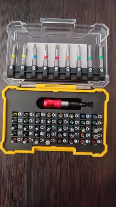 Набор бит для шуруповерта, дрели.