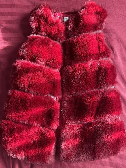 Vesta de blană marimea 140
