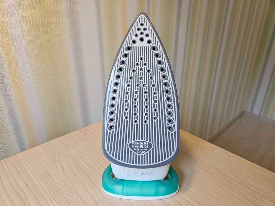 Нова Ютия Tefal FV3510 Supergliss 3510 парна MADE IN FRANCE пара глади