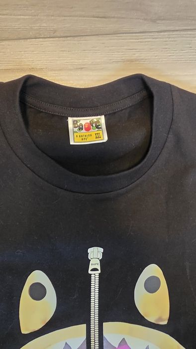 Vand tricou bape modele noi
