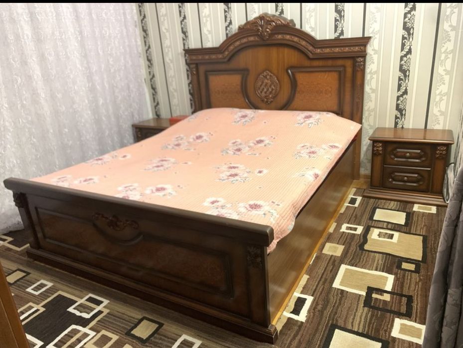 Спальный гарнитур. Комплект